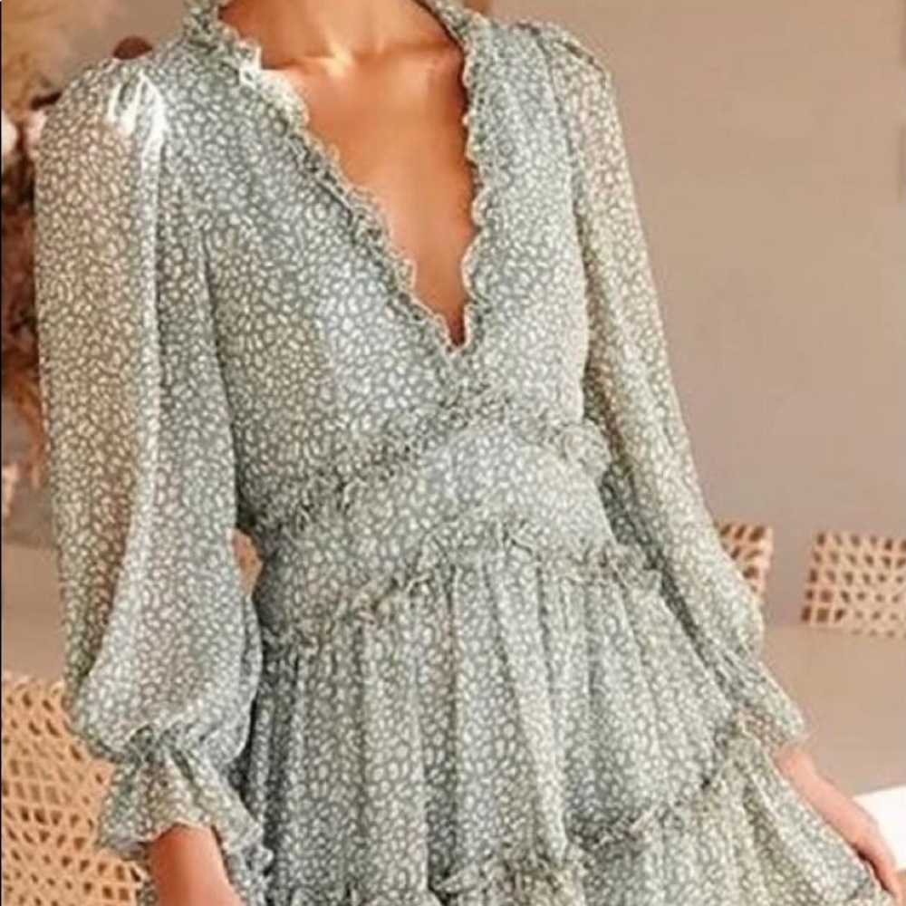 Dress - Picture 9 of 12